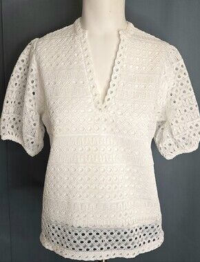 Thắm Đặng White Eyelet Lace Embroidered Puff Sleeve Lined Boho Blouse NWOT S